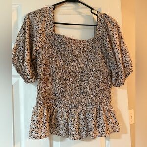 Floral Smocked Puff Sleeve top